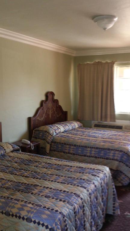 Santa Ana Travel Inn ห้อง รูปภาพ